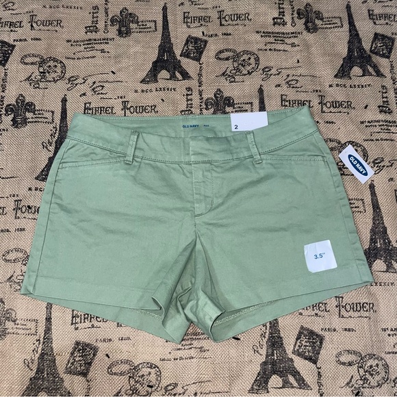 Old Navy NWT! Pixie Olive Green Chino Short Size 2 - Picture 2 of 12